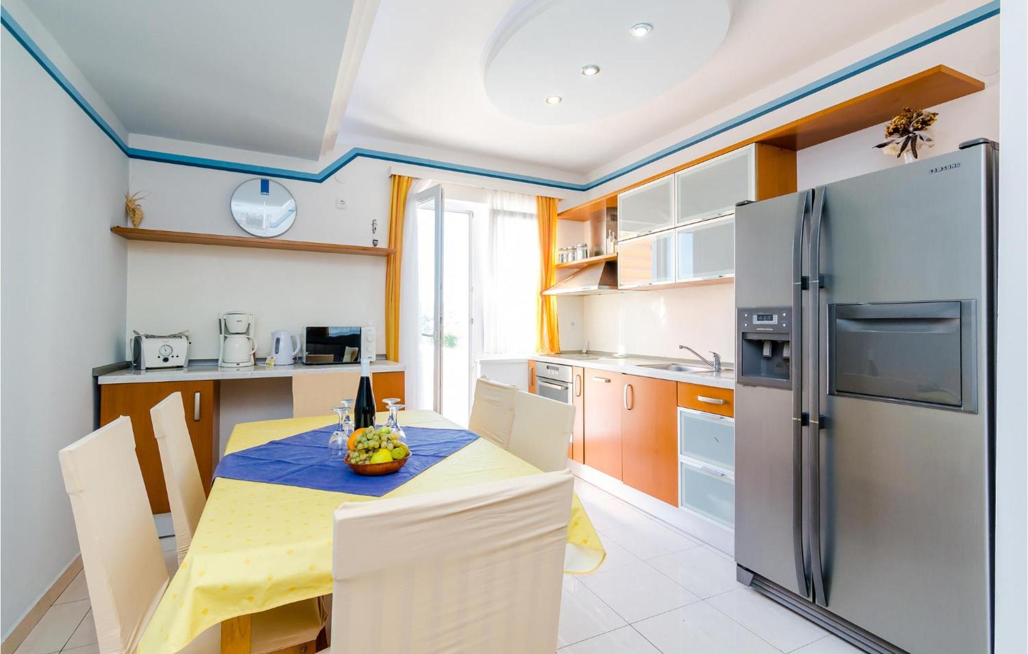 Gorgeous Apartment In Slano With Kitchen Eksteriør bilde